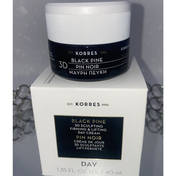 Korres. Black Pine 3D Sculpting Firming & Lifting Cream - 40 ml / 1.35 oz.